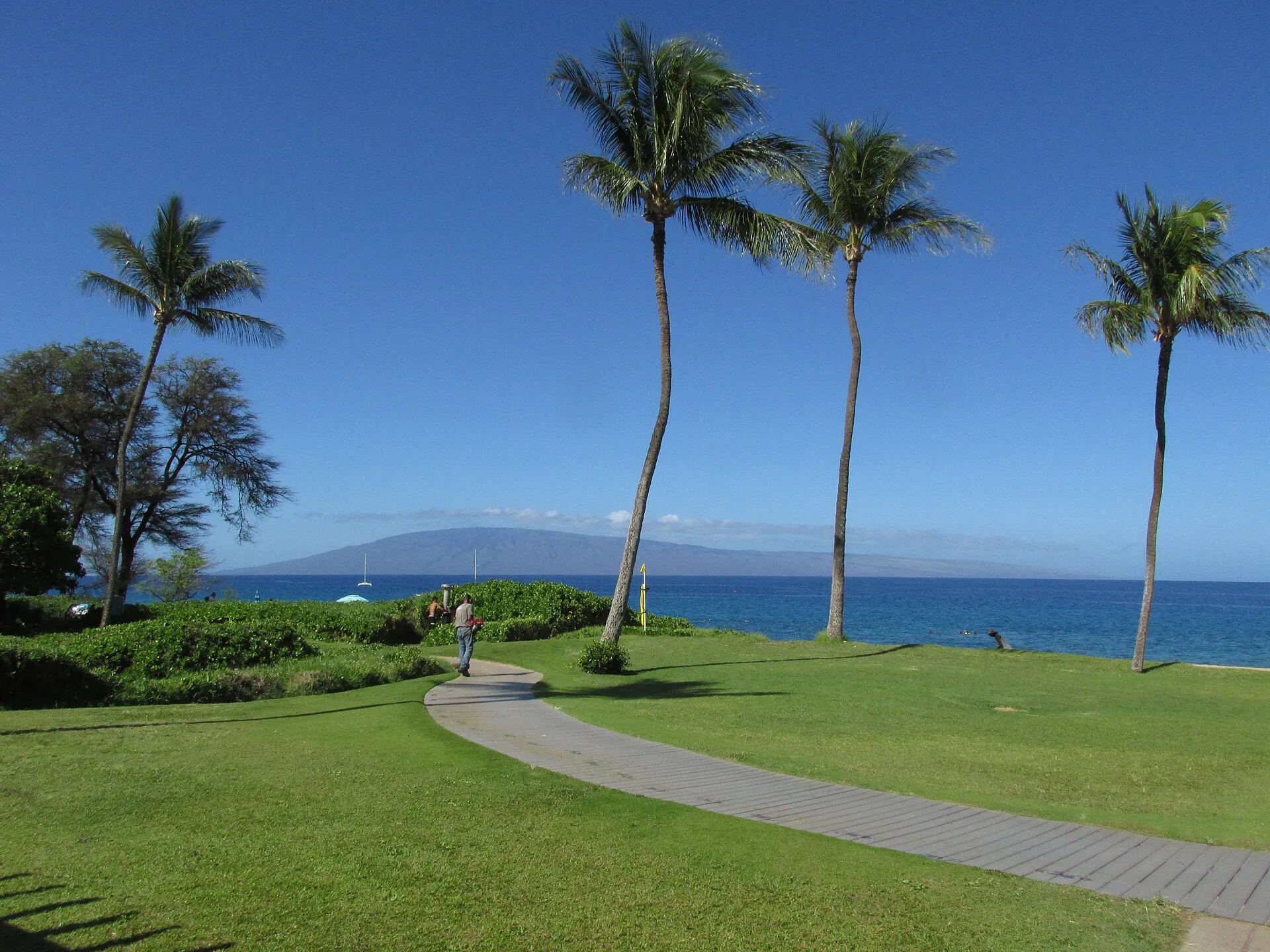 Kahekili Beach Park (Airport Beach)